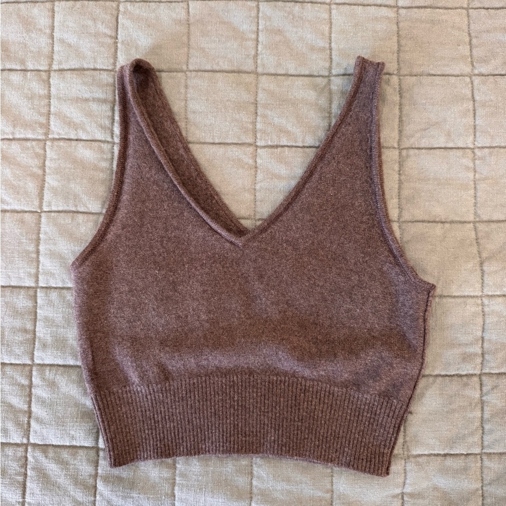 Quince Cashmere V-Neck Cropped Knit Tank Top - Brown Heather - Small - Picture 4 of 9